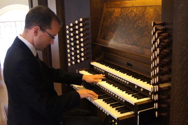 Organist Christian Lane Organist Christian Lane